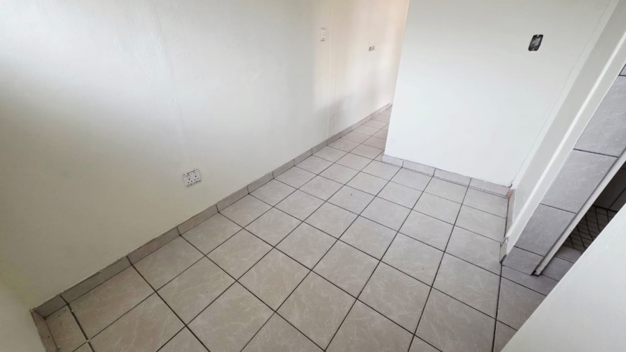 1 Bedroom Property for Sale in Wilkoppies North West
